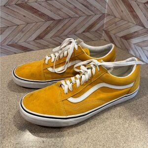 Size 13 Vans yellow canvas suede llace up low tops